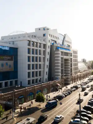 Black Sea Central, Одеса — фасад готелю на вул. Рішельєвській