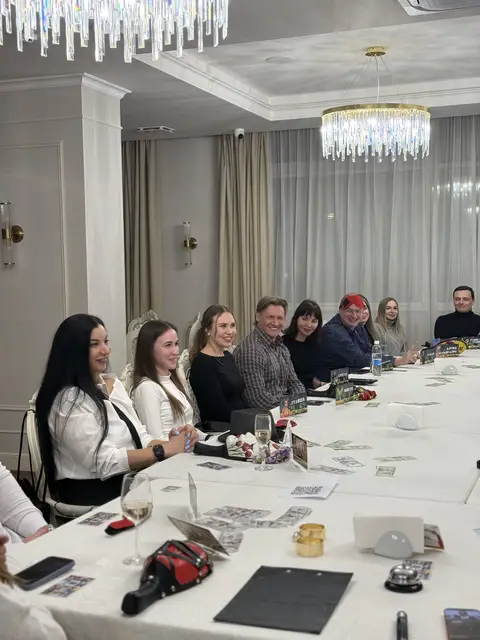 Емоційний момент раунду «Фітнес-мафії» в ресторані Black Sea