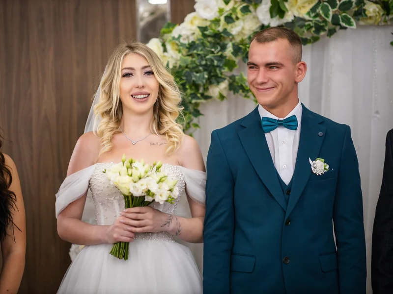 Молодожёны на церемонии в Black Sea Central